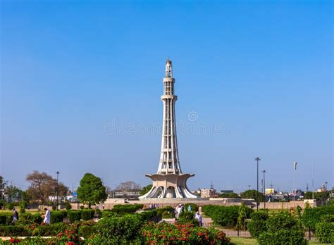 La Résolution de Lahore: Un Monument à la Déclaration de l'Indépendance du Pakistan et à la Vision d'un Homme Qui Osait Rêver